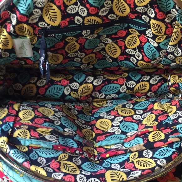 VERA BRADLEY BAG and COIN PURSE 🌻🌼🌷🥀💐🌸🌹🌺🌻 - Picture 3 of 8